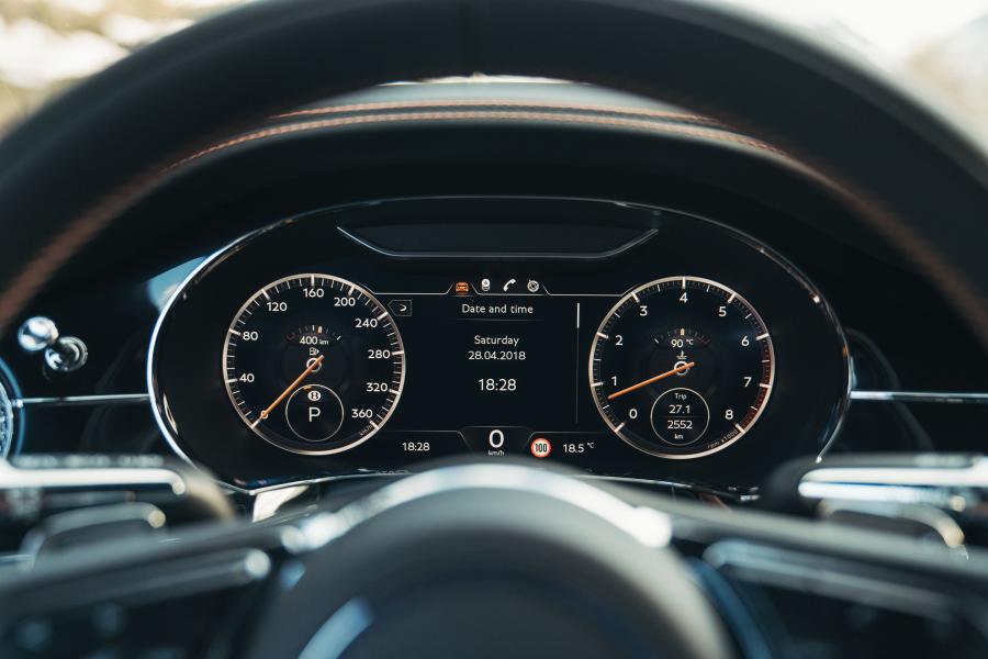 Панель приборов Bentley Continental GT 2018 года  (WW) (фото 78 из 90)